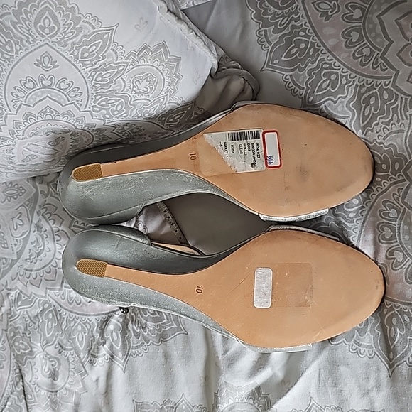 Brand new wedges - Picture 2 of 4